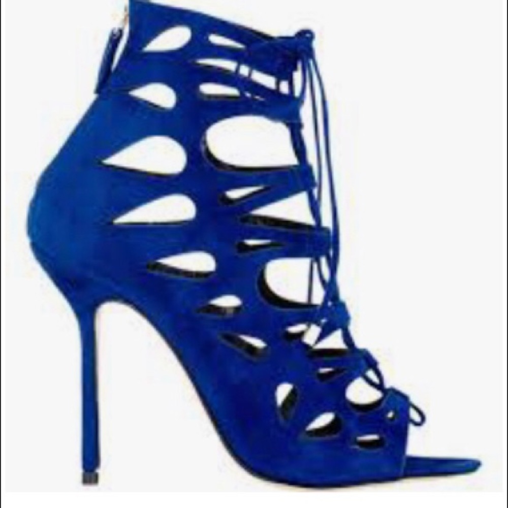 Marskinryyppy Blue Suede Cutout Pumps 39